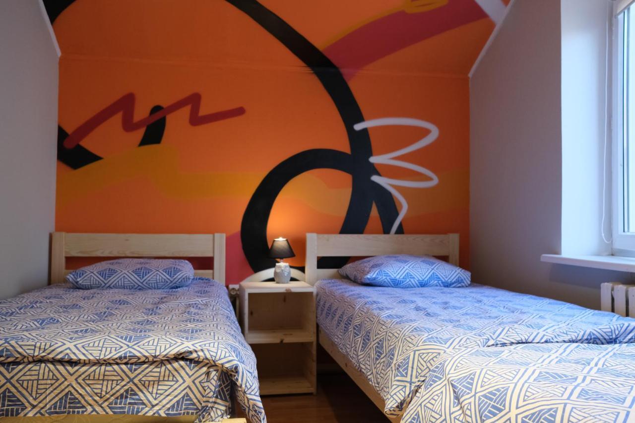 Wanderlust Hostel Riverside Almaty Exterior photo