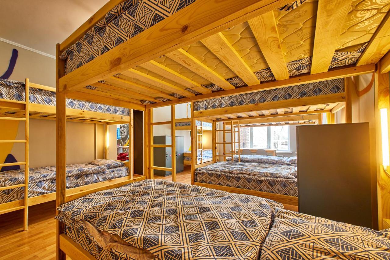 Wanderlust Hostel Riverside Almaty Exterior photo