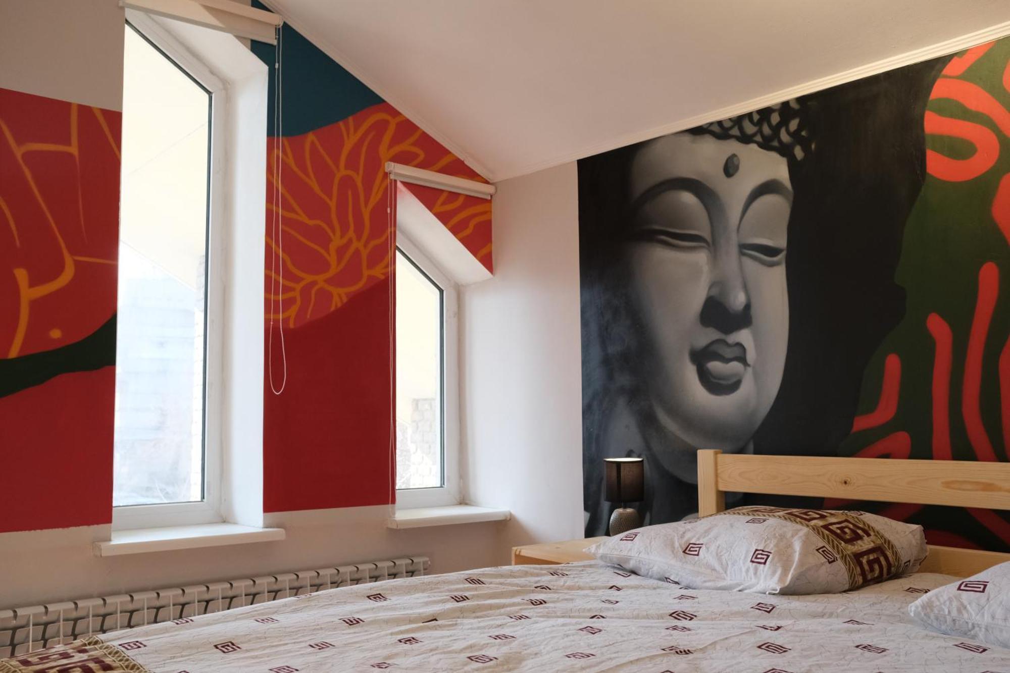 Wanderlust Hostel Riverside Almaty Exterior photo